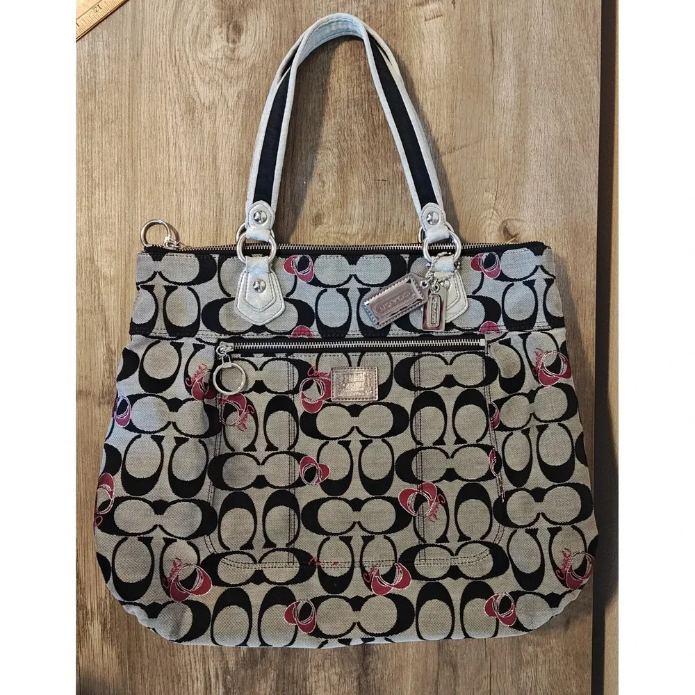 Coach Poppy Signature Heart Tote Women Large Black Grey Pink 18711 Canvas Bag